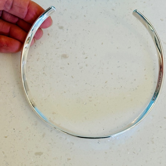 Tiffany Choker - Picture 4 of 7